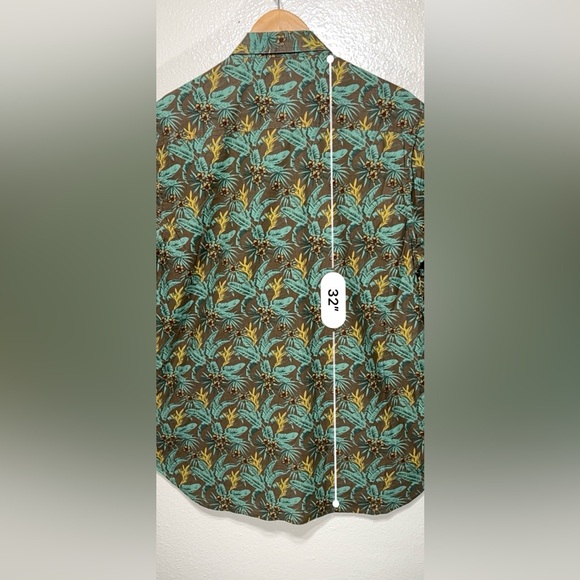 Earthbound Trading Co. Hawaiian Shirt Men’s L Button Down Short Sleeve Floral - Picture 7 of 14